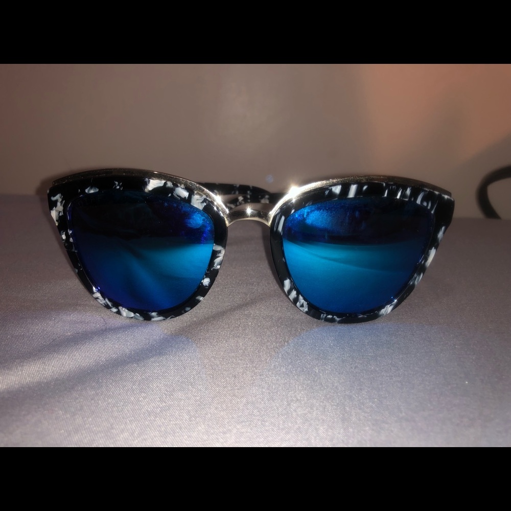 DIFF Bella, cat eye sunglasses